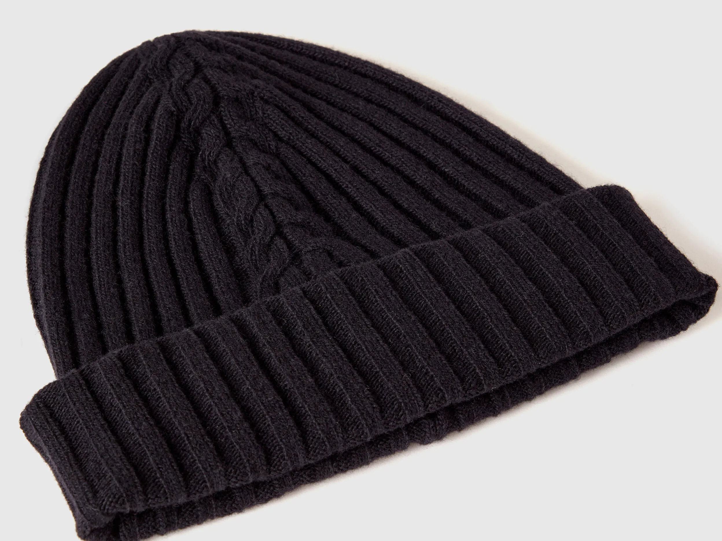 Bonnet tressé