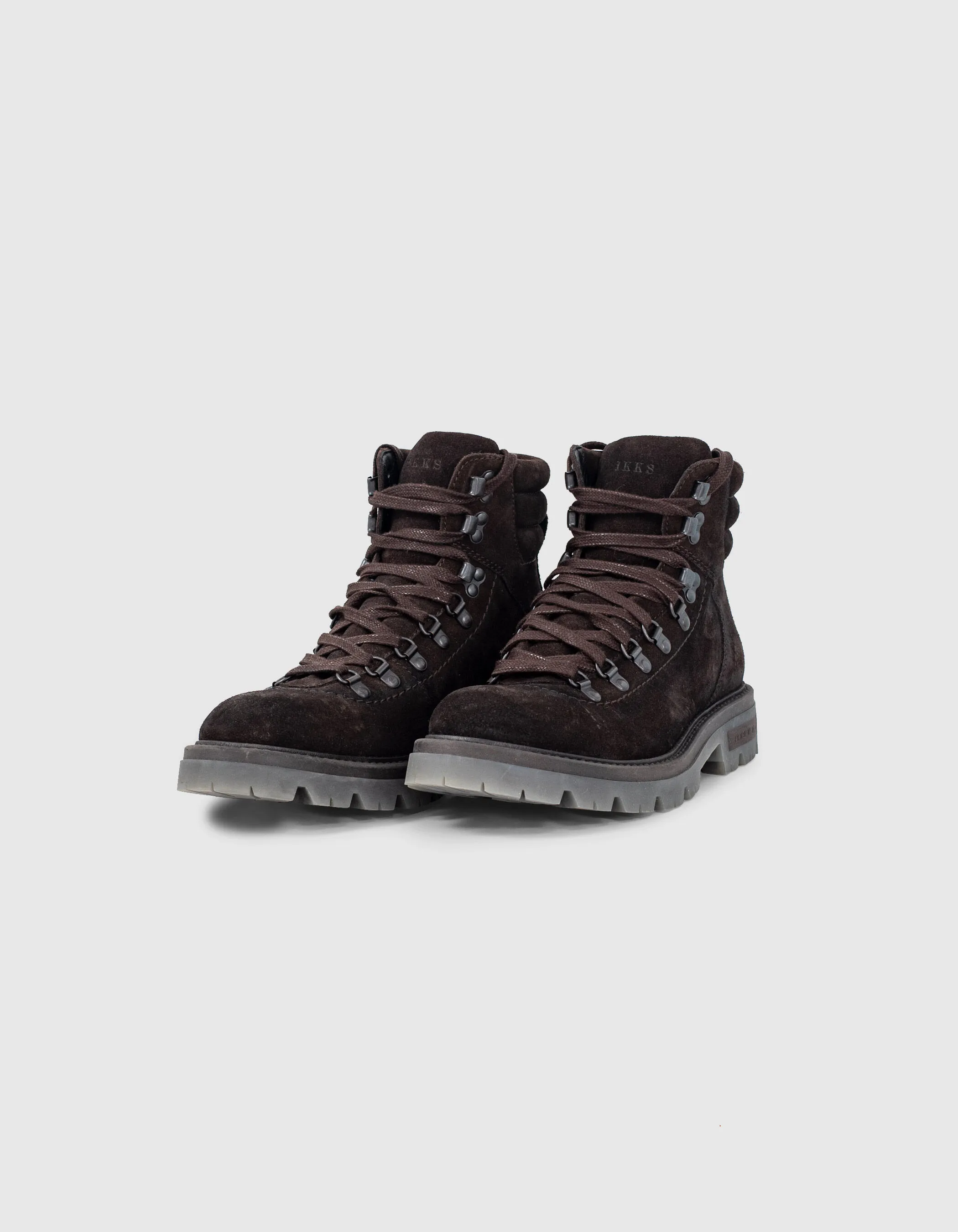 Boots dark choco en cuir velours esprit montagnard Homme