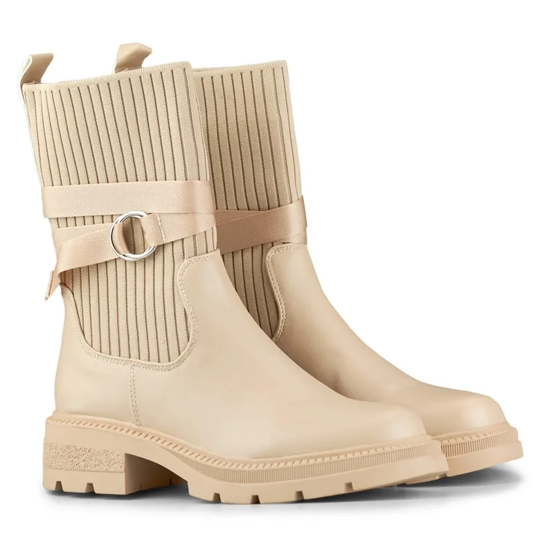 Bottines beige clair à tige élastique