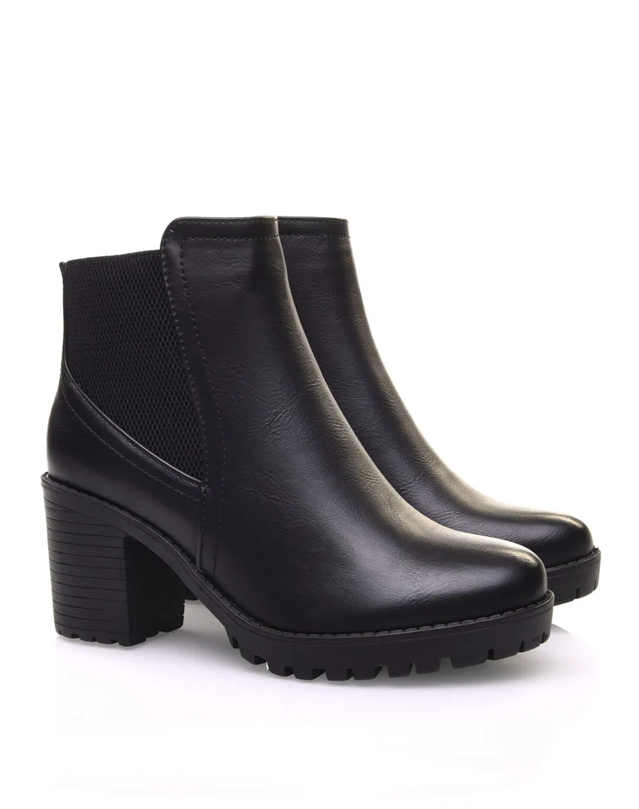 Bottines noires crantées à élastique surpiqué