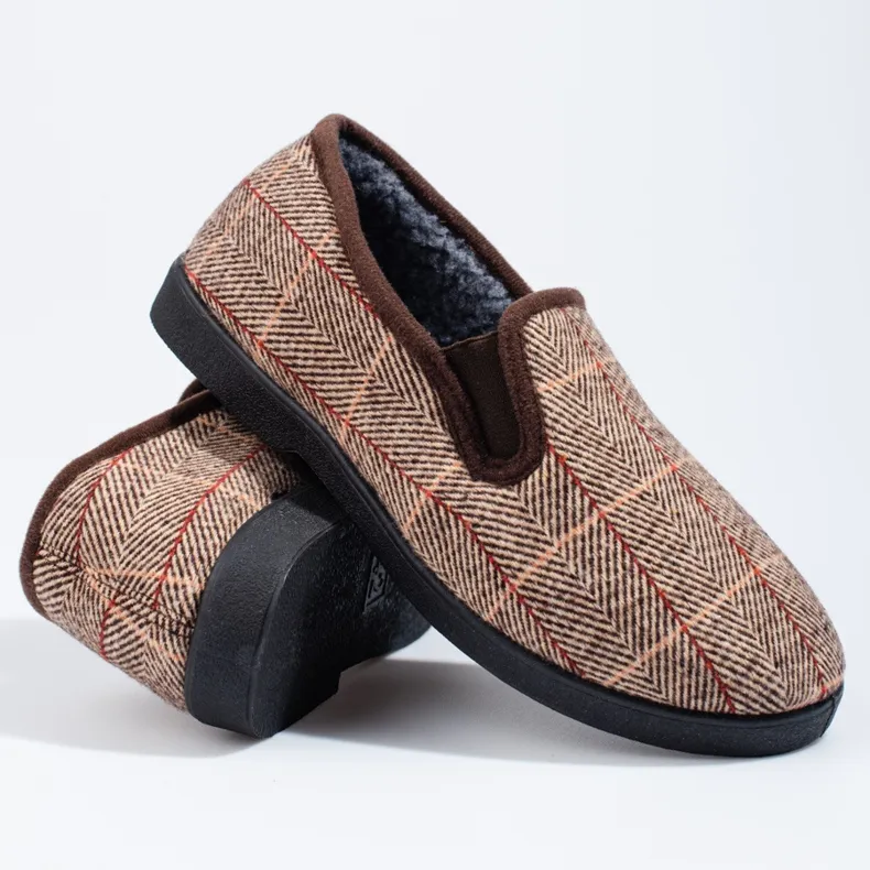 Chaussons confortables pour hommes marron de Shelovet brun