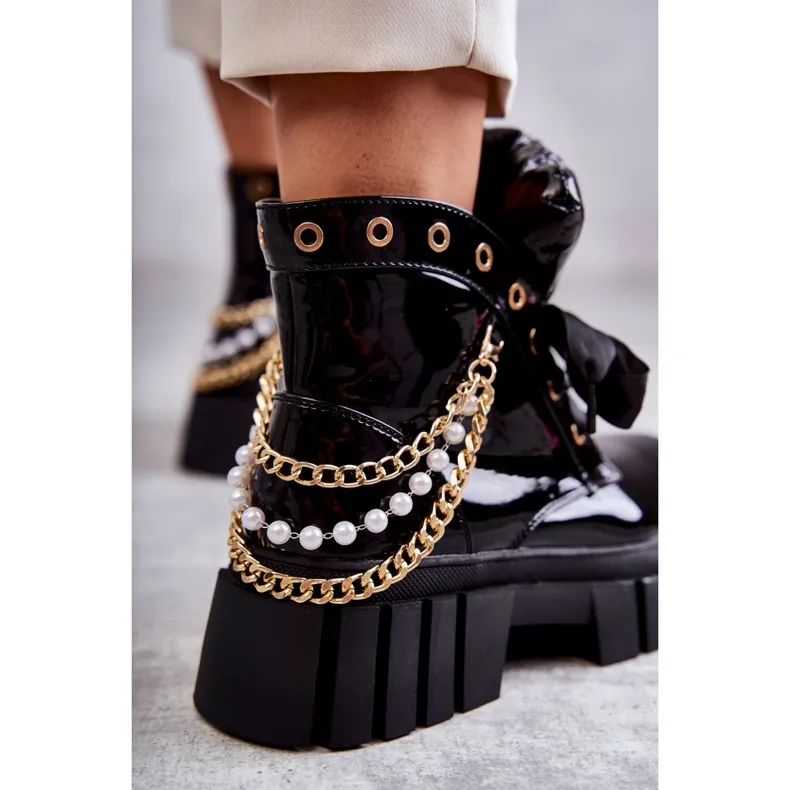 PM1 Bottes Chaudes Laquées Avec Chaîne Noir Karoline le noir