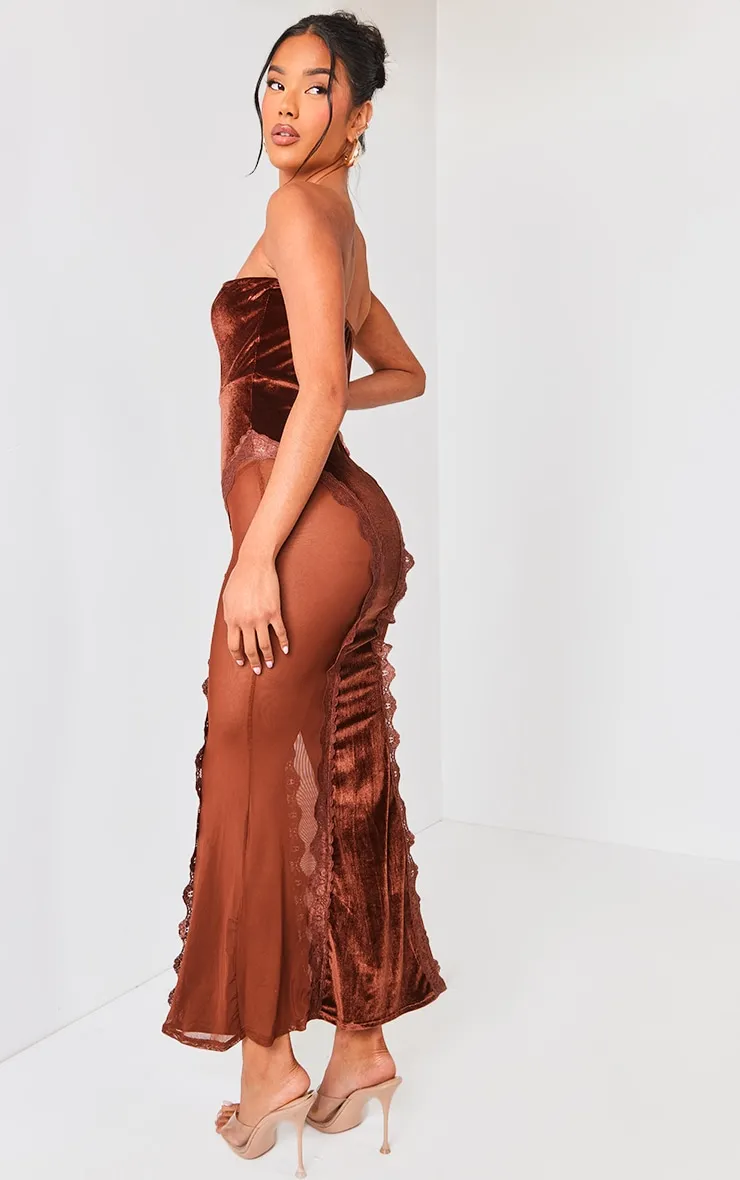 Robe mi-longue bustier en velours chocolat à empiècements en dentelle