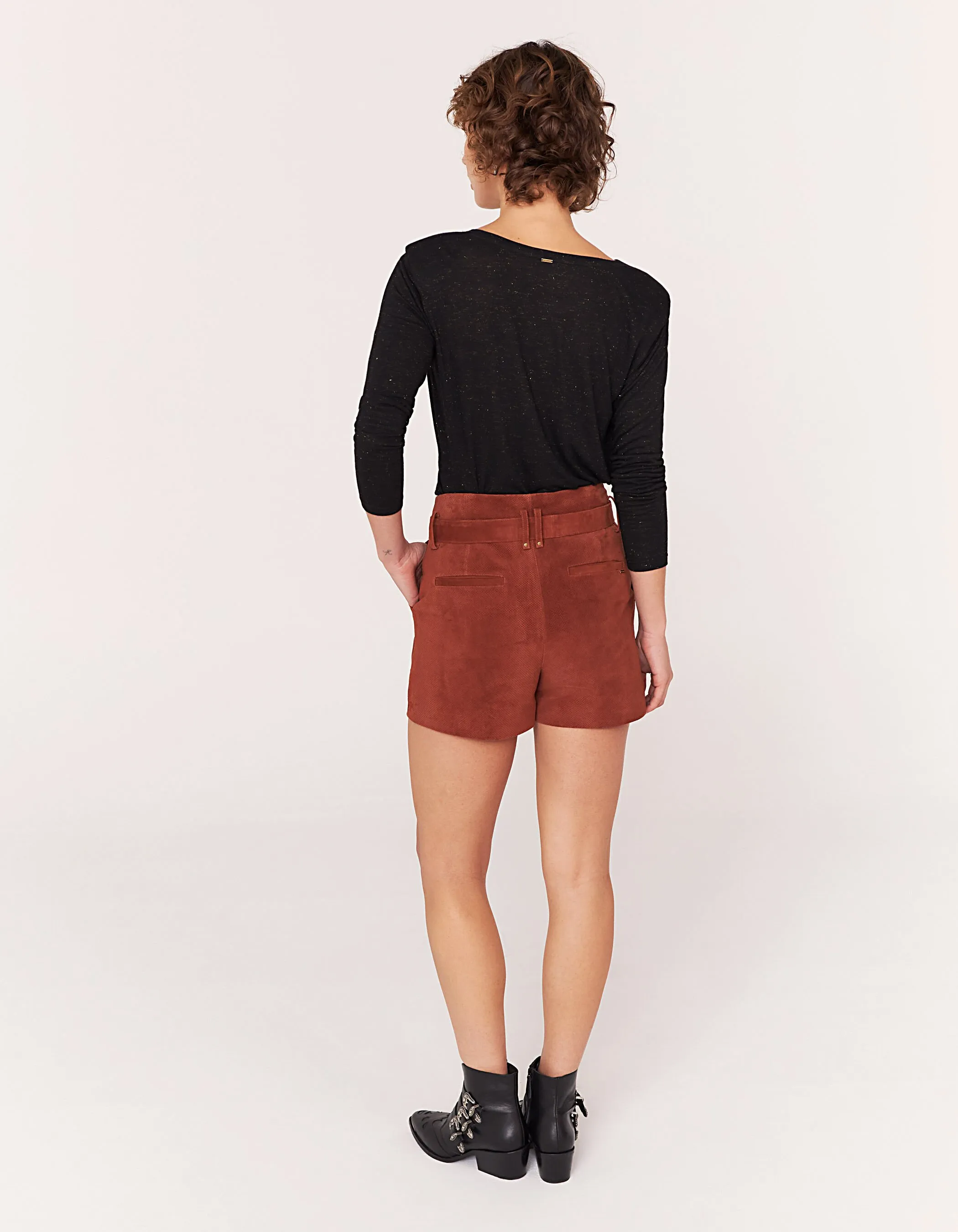 Short taille mi-haute en cuir de chèvre velours femme