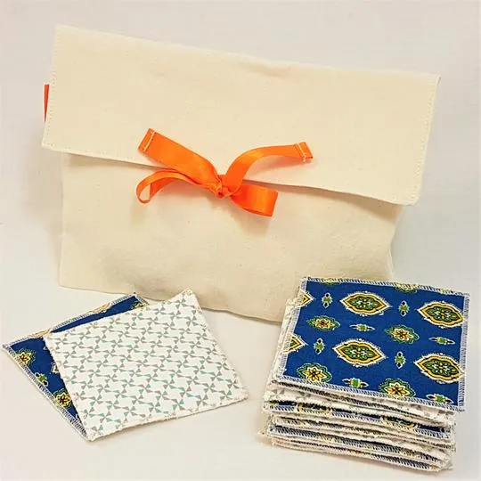 Zéro-déchet cadeau : Pochette de voyage et 14 lingettes démaquillantes bambou Oeko- Tex GOTS "ethniques, motifs"